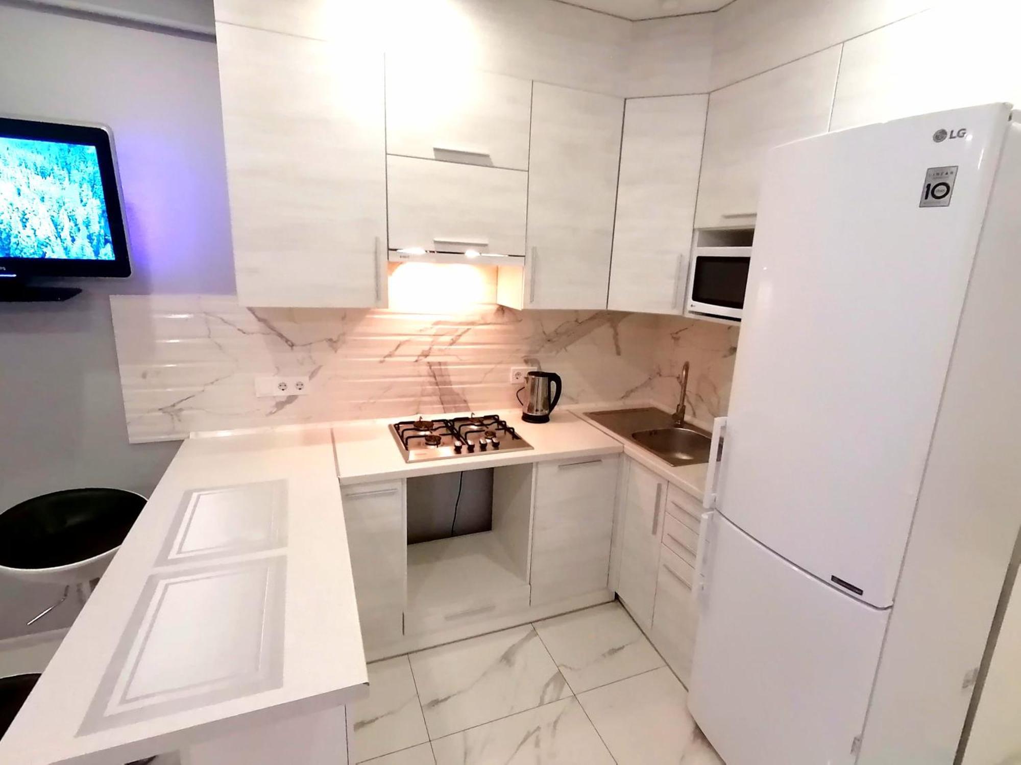 Новобудова Сам Центр Жк "Семицвіт" Apartamento Lviv Exterior foto